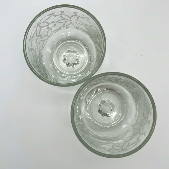 Vintage Celtic Pattern Embossed Whiskey / Cocktail Drinking Glasses (Set of 2) - Picture 3 of 8